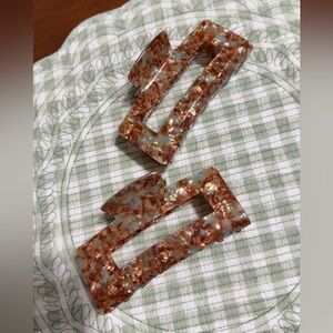 x2 XL Marbled Hair Claw